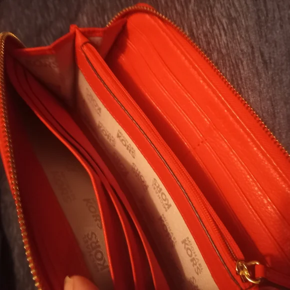 Michael Kors Orange/Red - Picture 7 of 9